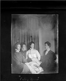 small_dortha's christmas album 2017-236.webp